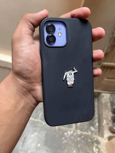 Apple iPhone 12
