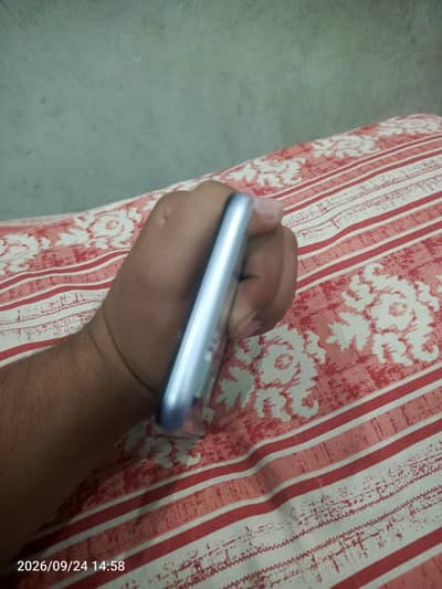 Vivo Y17