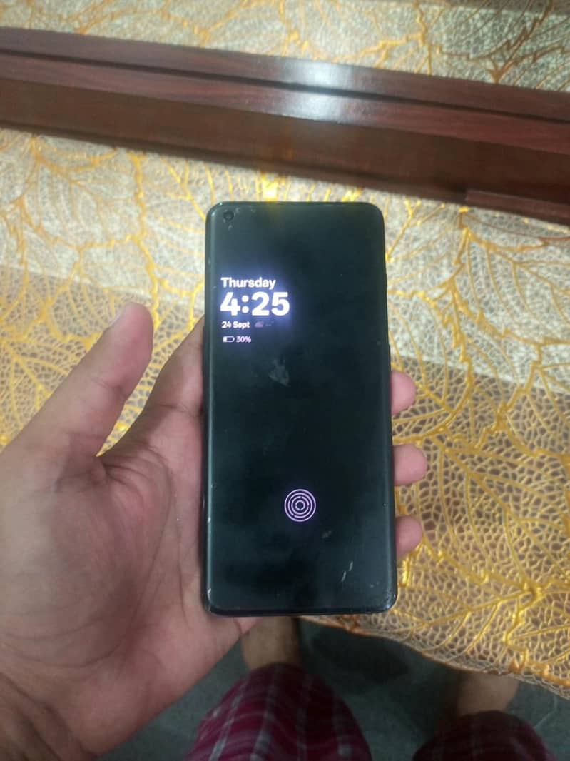 One Plus 10 Pro 4