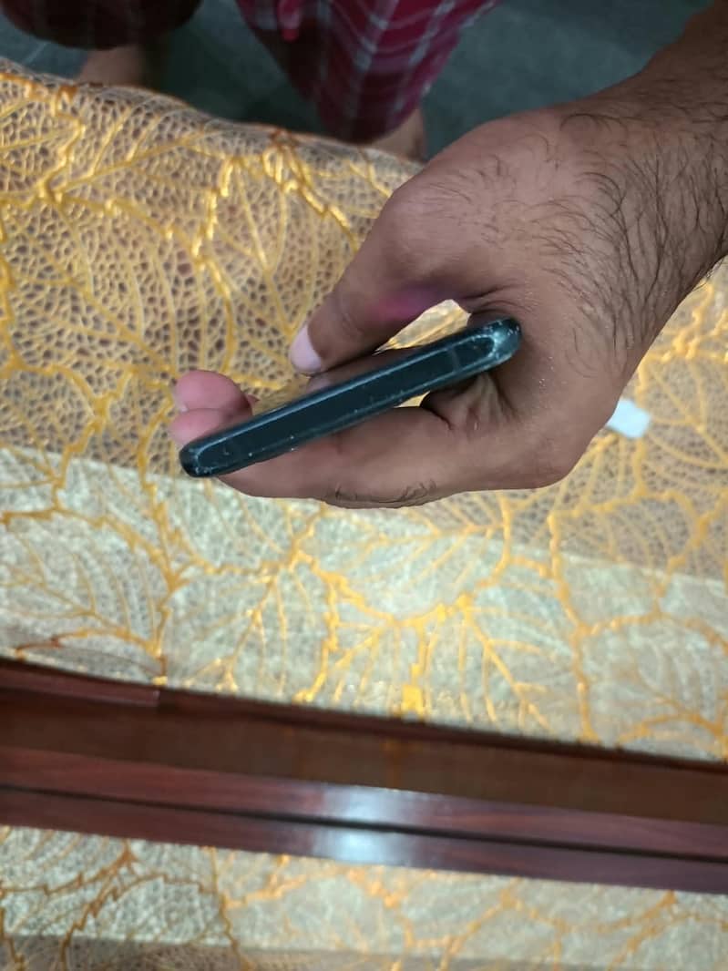 One Plus 10 Pro 5