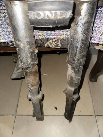 Honda 125 Original Shocks or enkh
