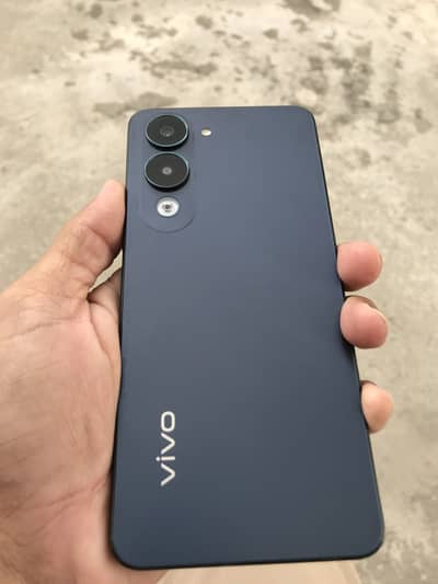 Vivo Y04