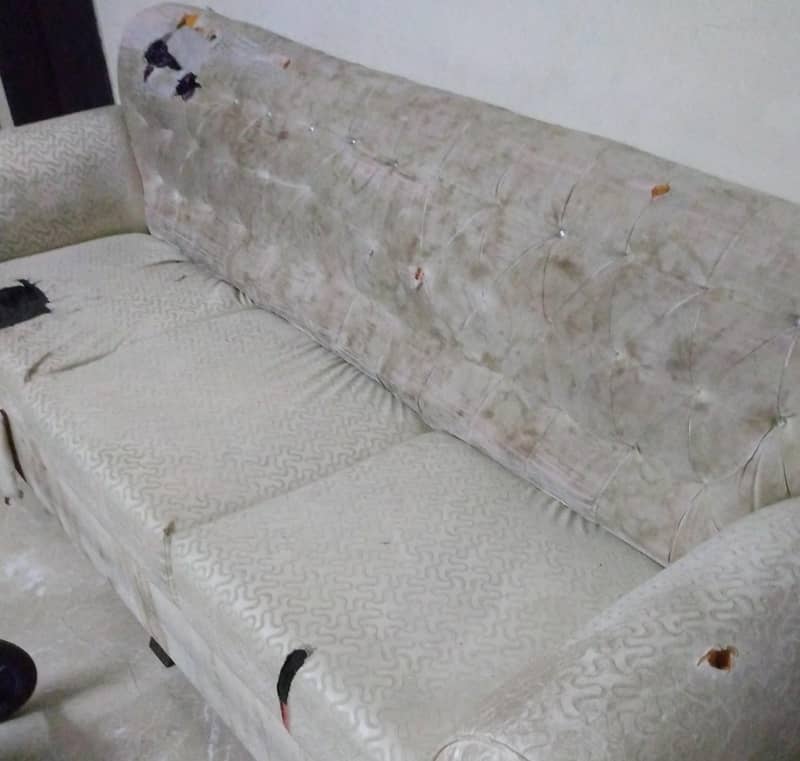 5 seater sofa 3