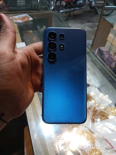 Itel s26 ultra 8+8 256 with box and charger