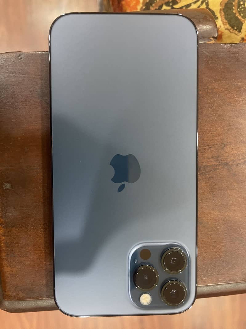 Apple iPhone 12 Pro Max 2