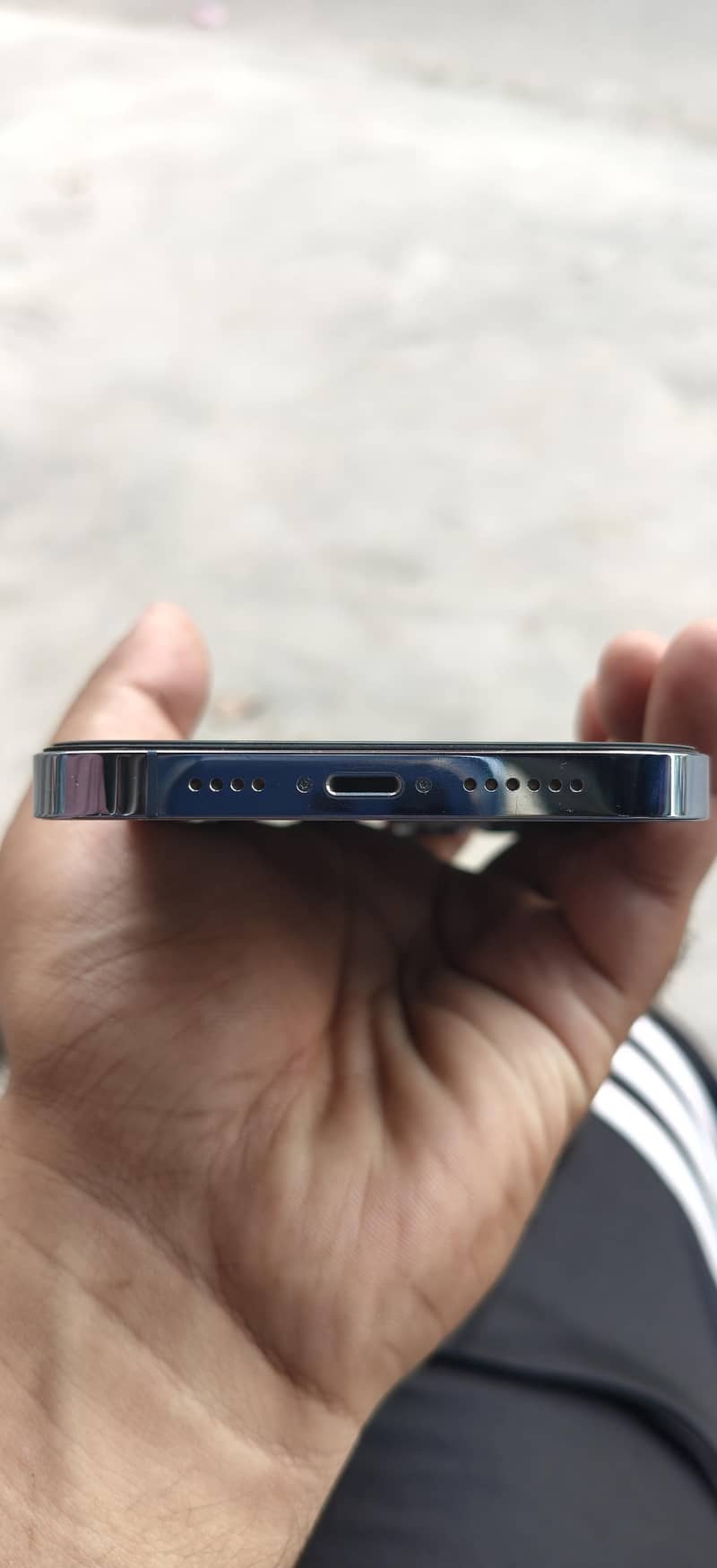 Apple iPhone 13 Pro Max 4