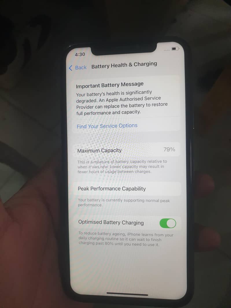Apple iPhone Xs 2