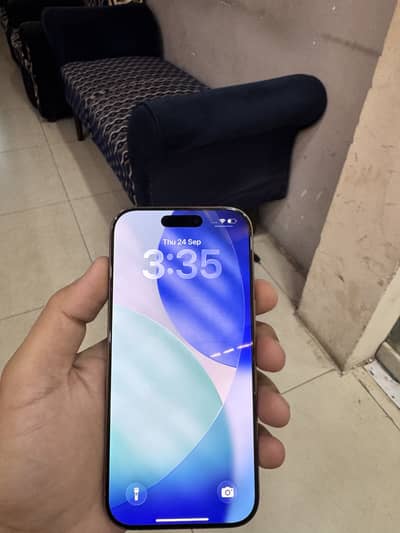 Apple iPhone 16 Pro