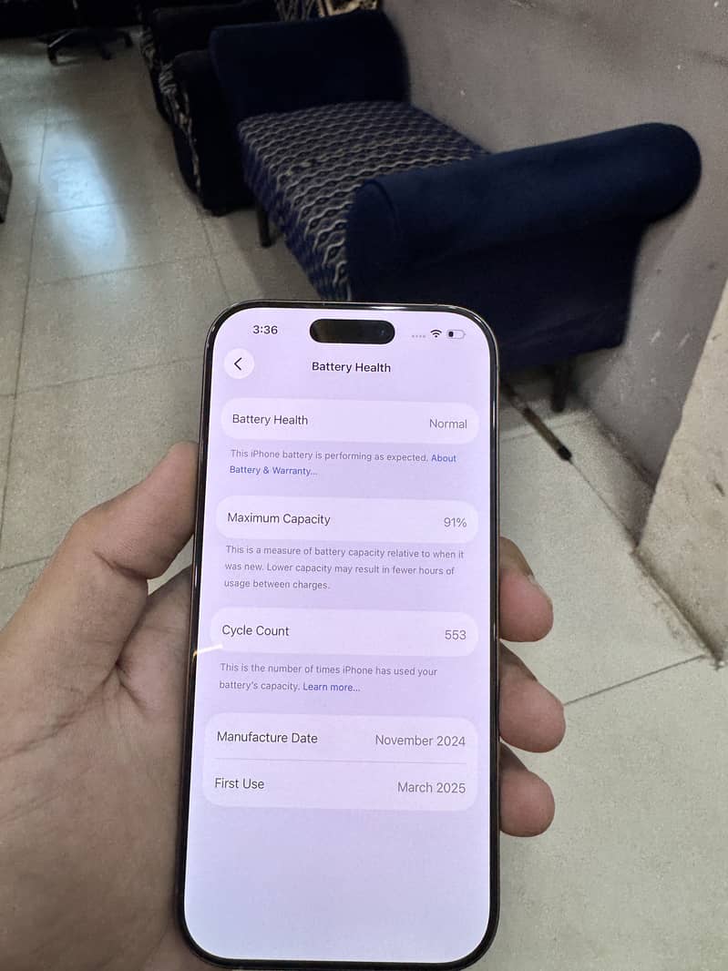 Apple iPhone 16 Pro 1