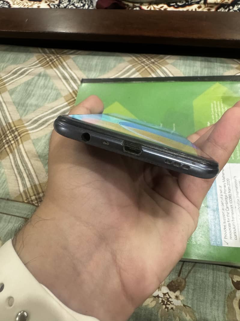 OPPO A15s 4