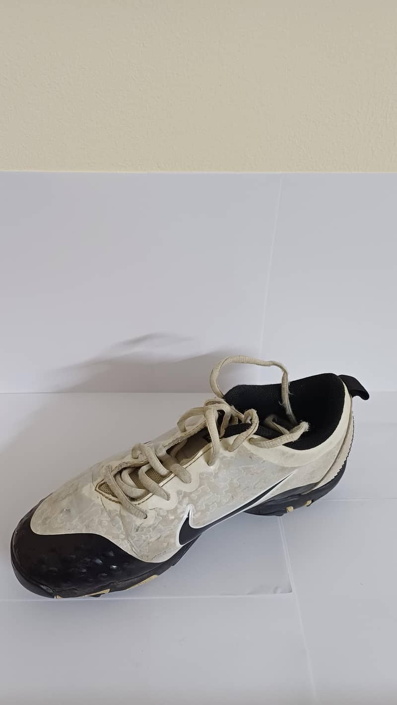 Nike-Fastflex studs 1