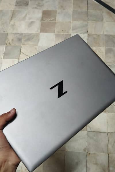 Hp Zbook Firefly g7 with Graphics Card