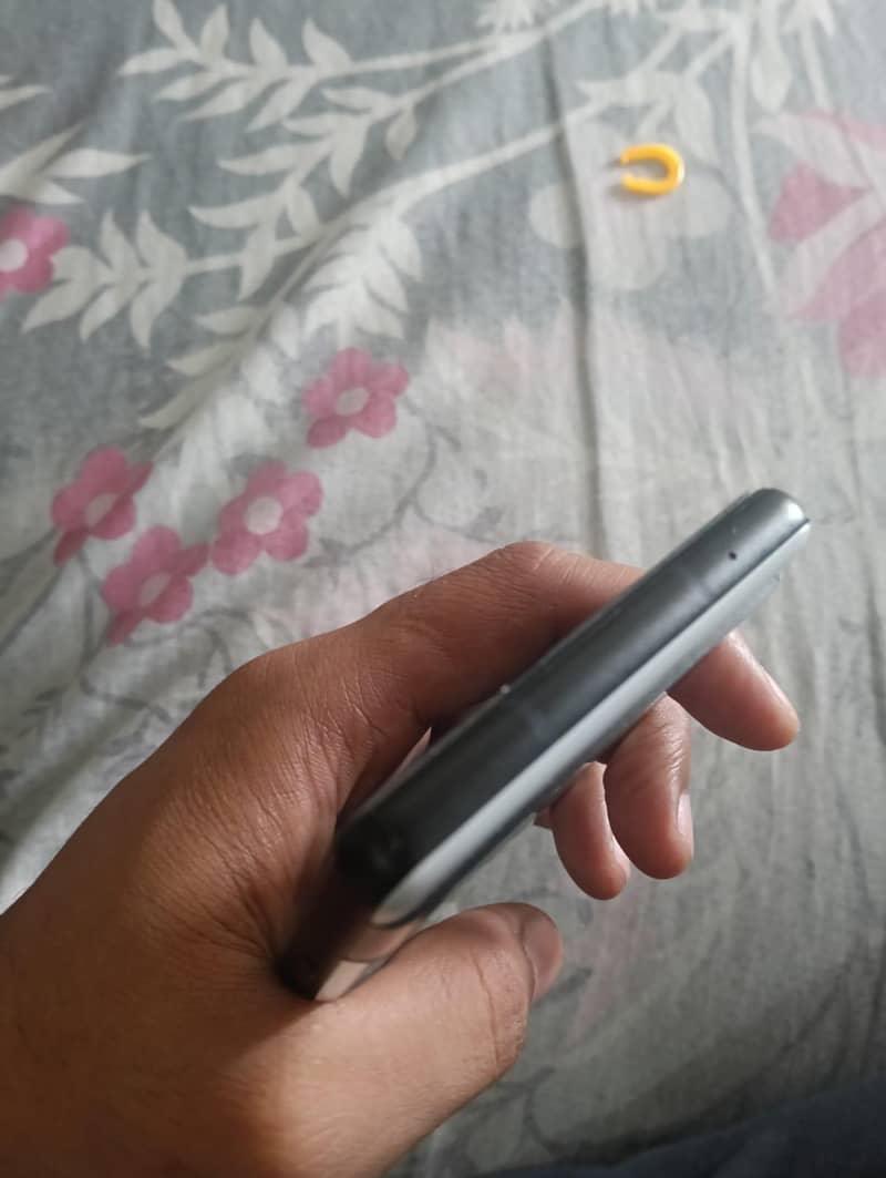 Google Pixel 6a 2