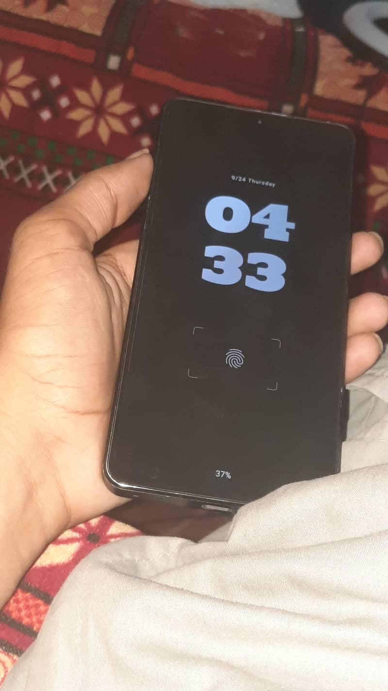 Sharp Aquos R7 2