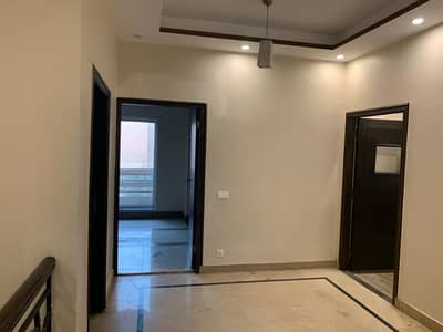 1 Kanal Commercial Use House For Rent In Gulberg