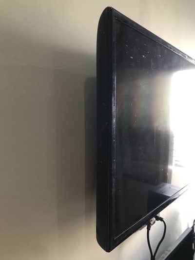 Samsung 32”  Led TV Full HD for sale Urgent