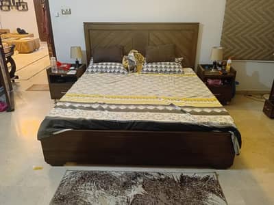 king size bed