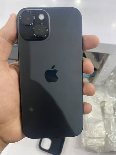 Apple iPhone 15
