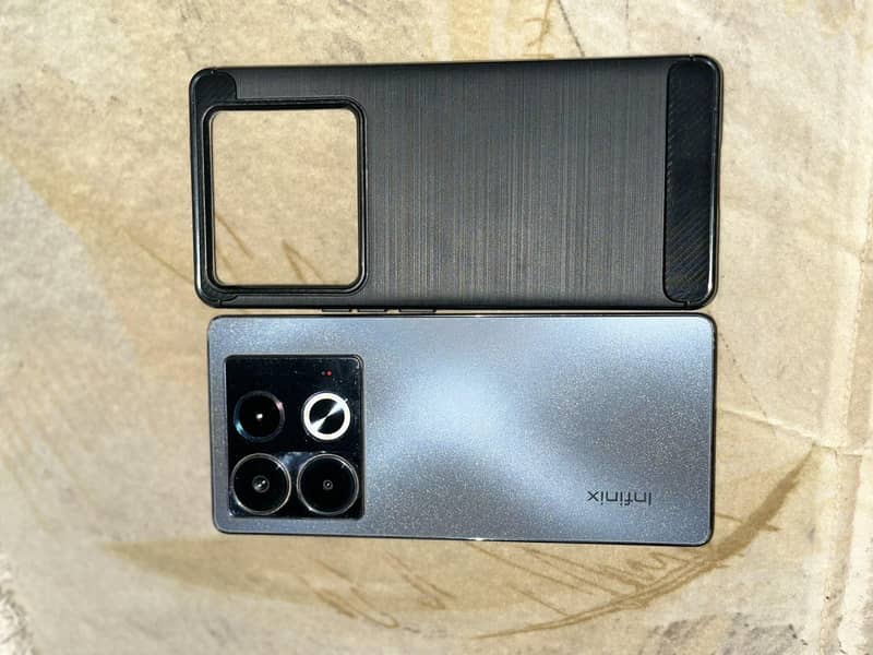 Infinix Note 40 4