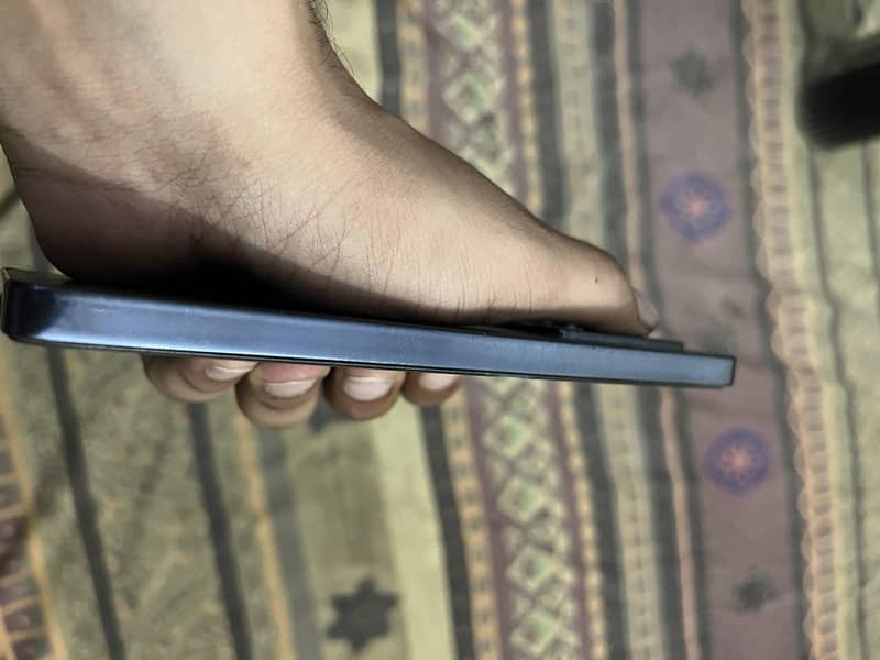 Infinix Note 40 5