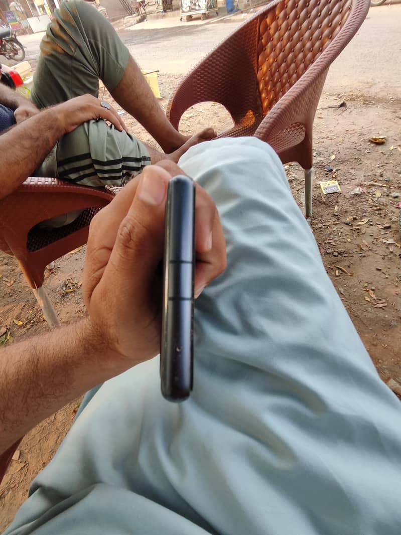 Google pixel 7a 2