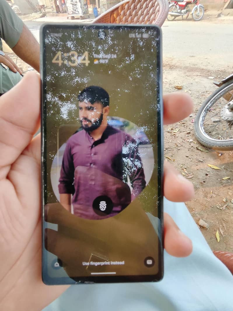 Google pixel 7a 3