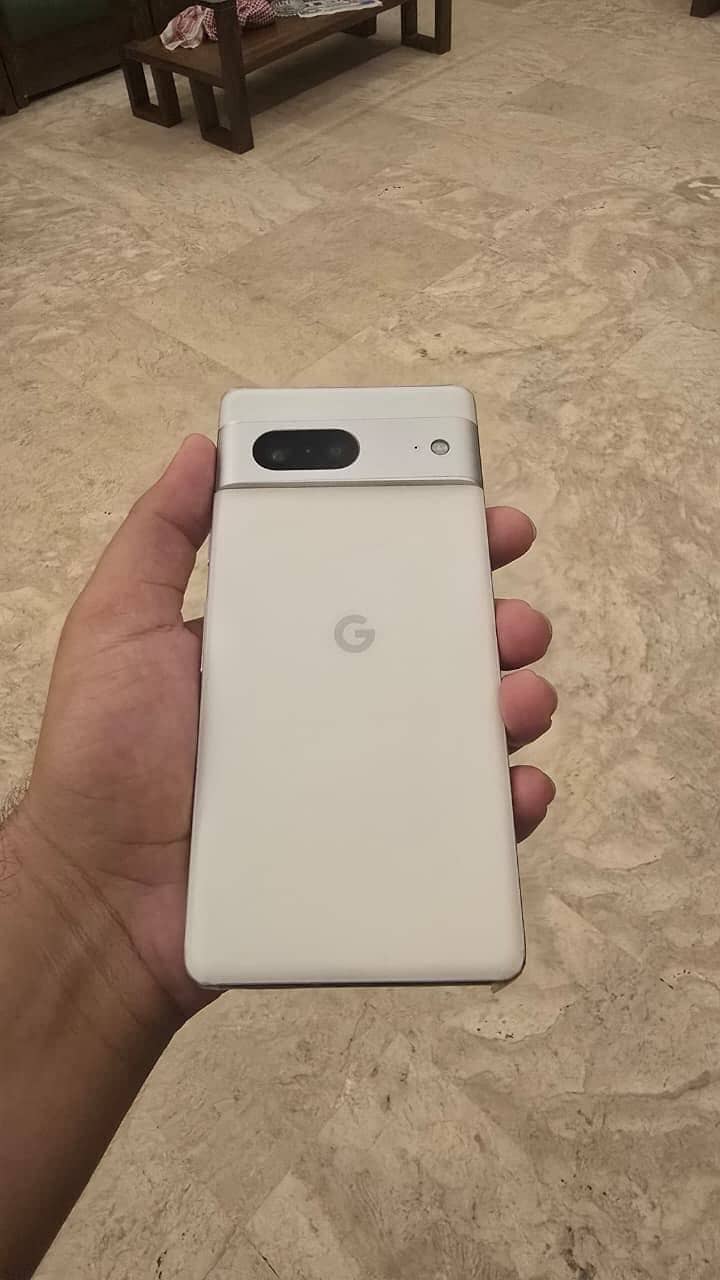 Google Pixel 7 3