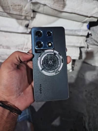 Infinix Note 30 Pro
