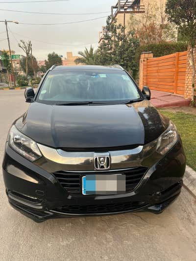 Honda Vezel 2017 Z Sensing – Brand New Condition