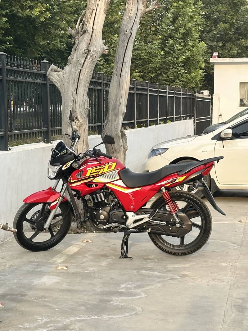 Cb150f 25/26 1