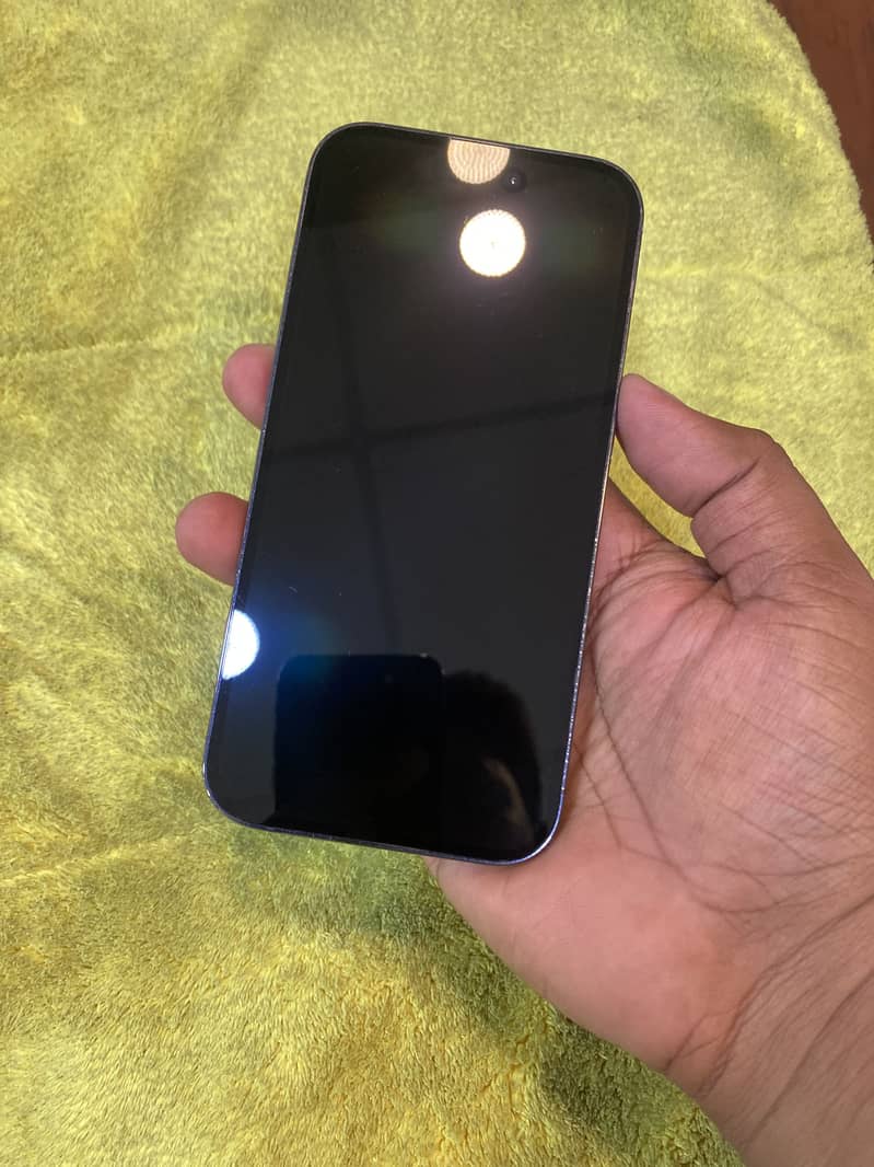 Apple iPhone 14 Pro 2