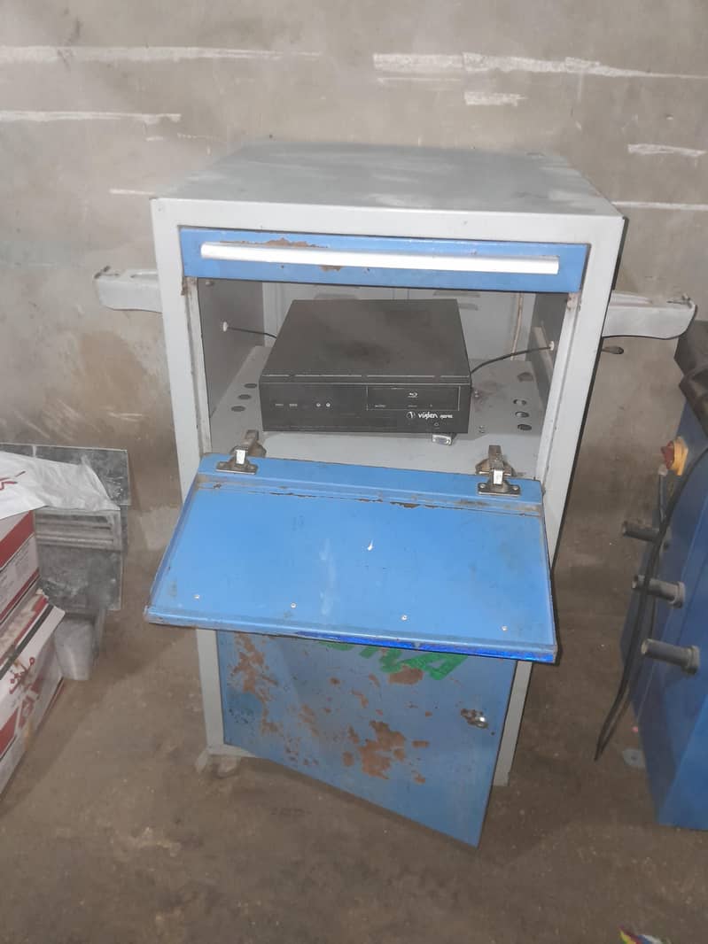 ALLIGNMENT EQUIPMENTS 4