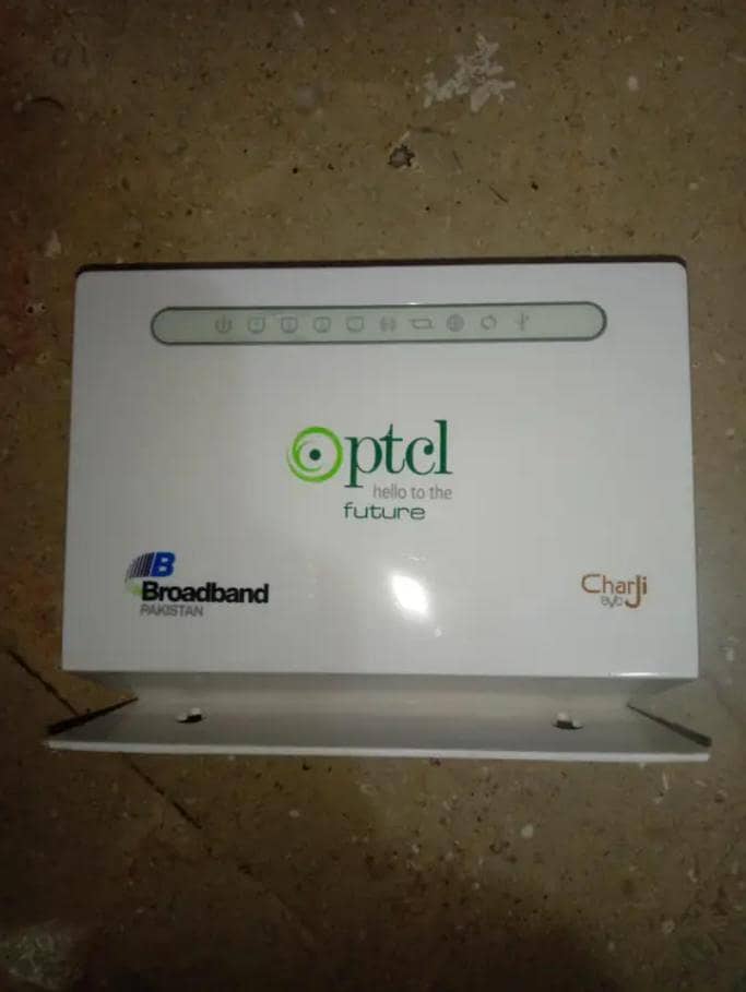 TP LINK ROUTERS 4 9