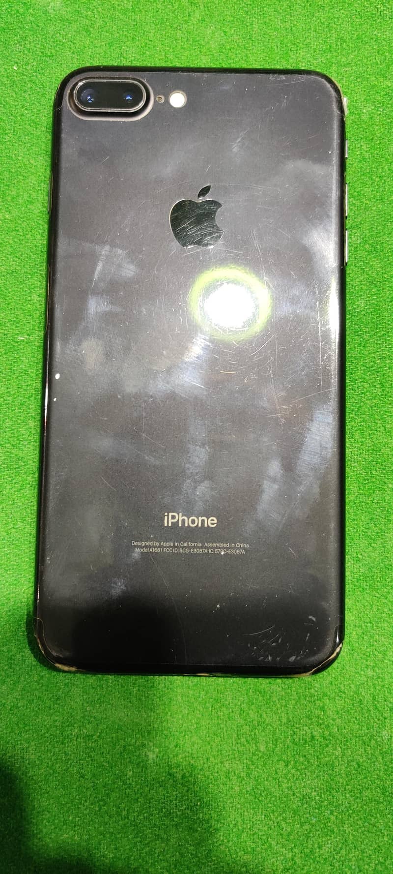 Apple iPhone 7 Plus 0