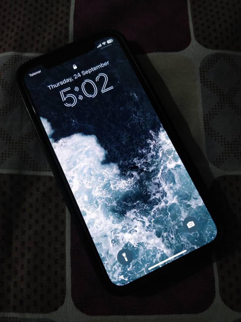 Apple iPhone X 1