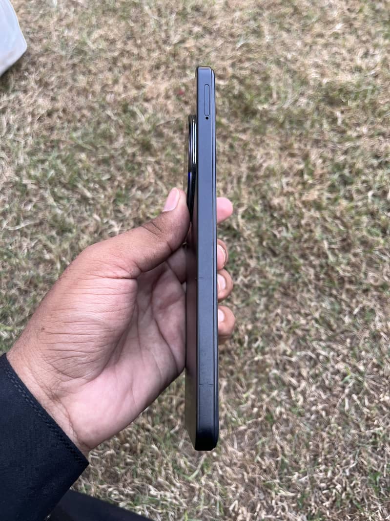 Realme C75 5