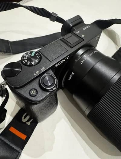 Sony a6400 camra