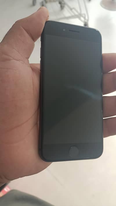 Apple iPhone 8