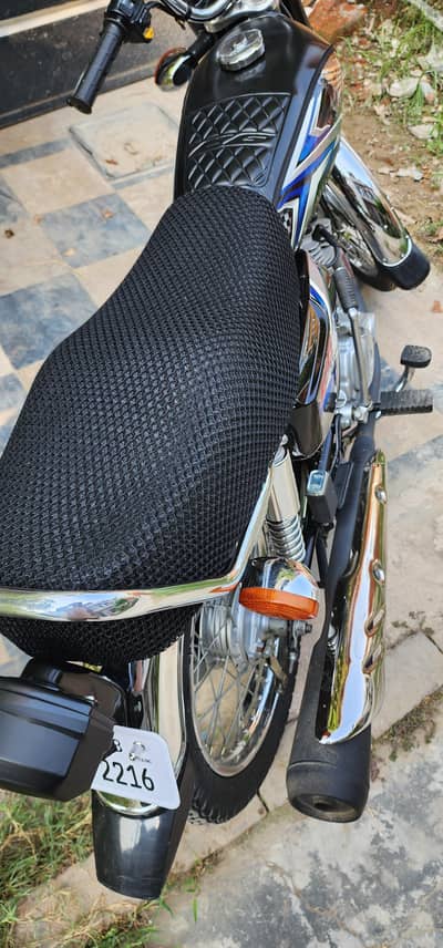 Honda CG 125 Black model