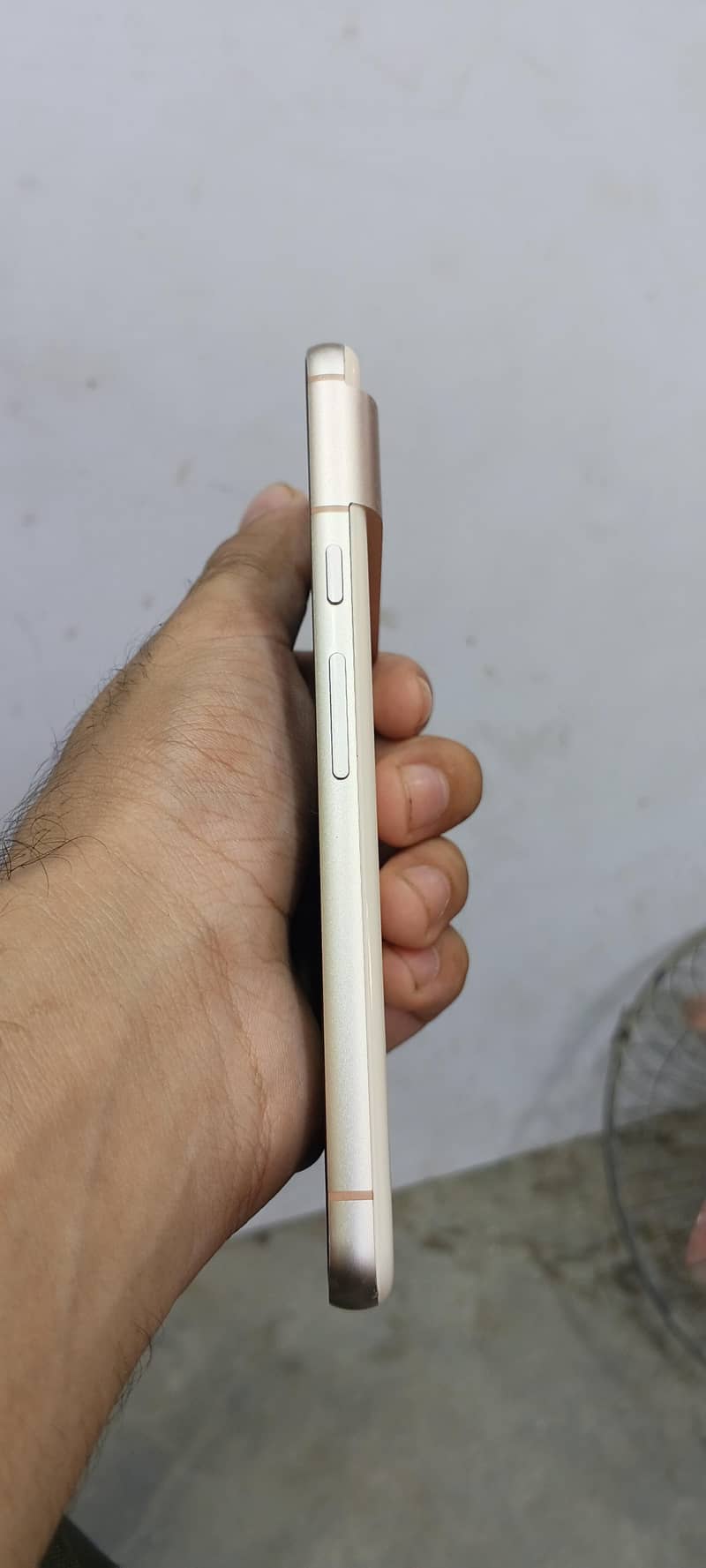 Google Pixel 8 1