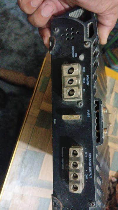 Speaker Amplifier