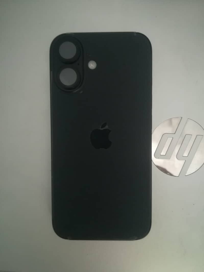 Apple iPhone 16 0