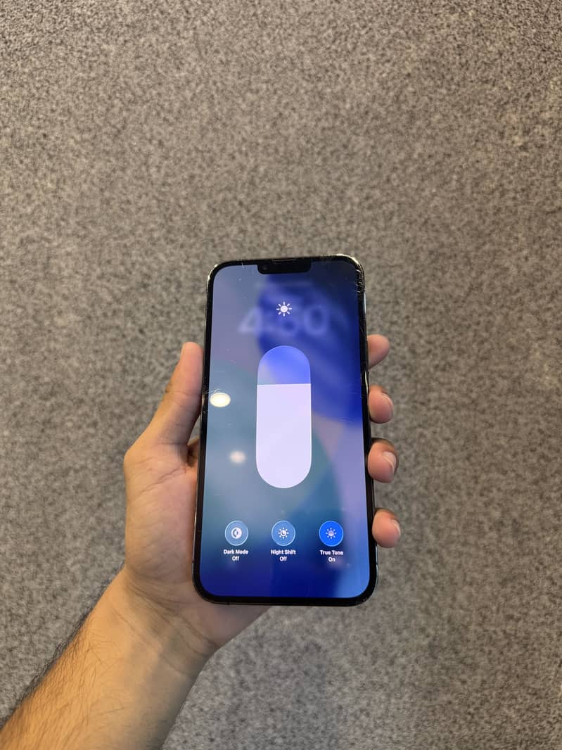Apple iPhone 13 Pro Max 5