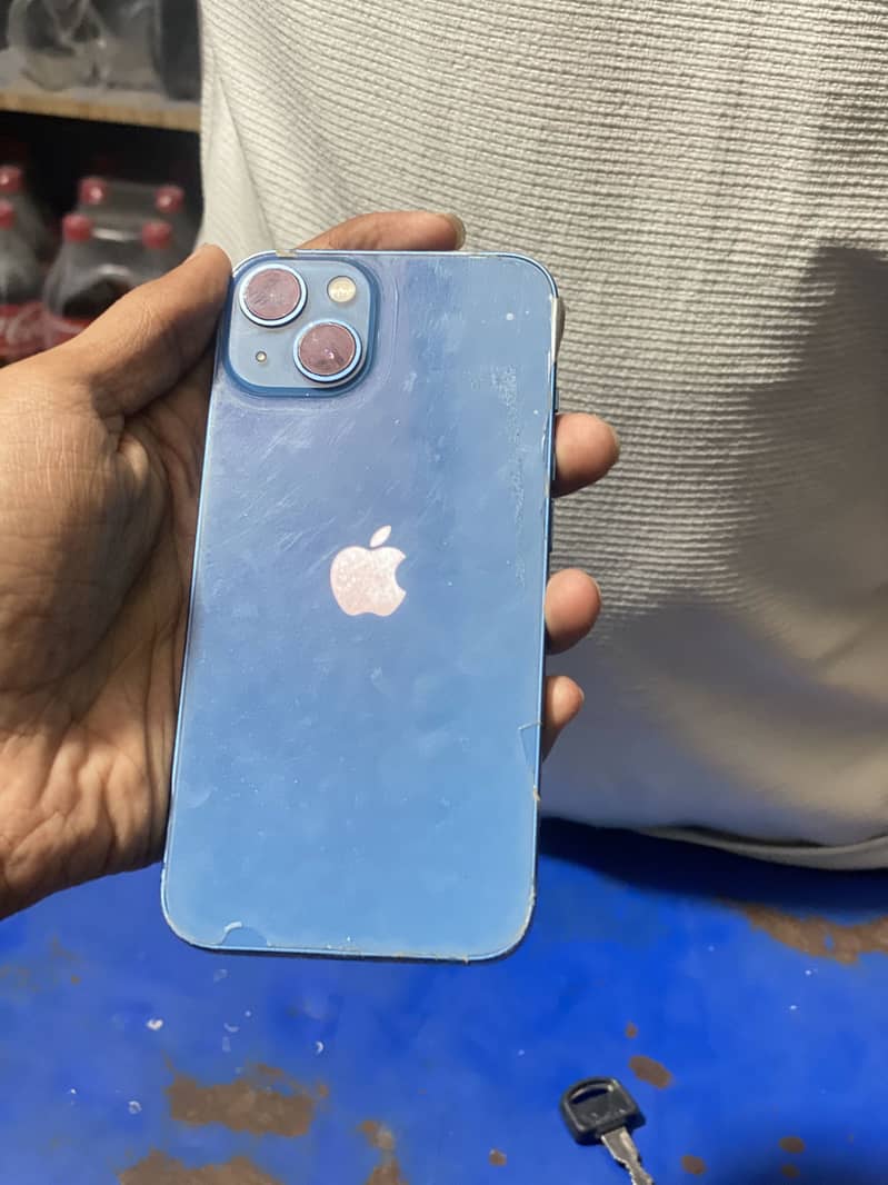 Apple iPhone 13 1
