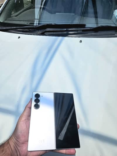 Samsung Galaxy Z Fold 6 12/512GB Non-PTA