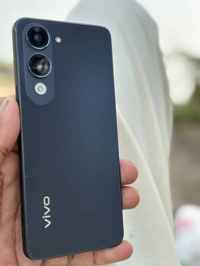 Vivo Y04