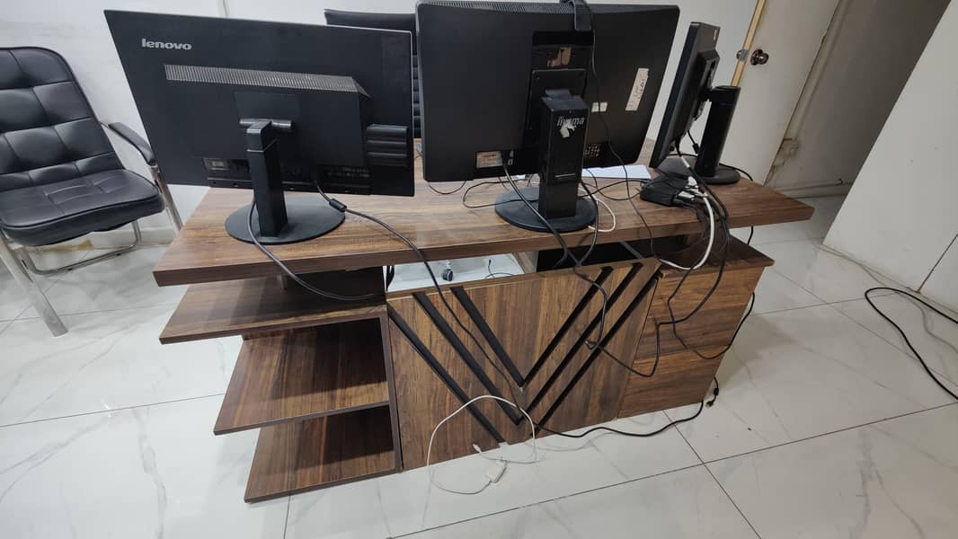 l shape exective table 1