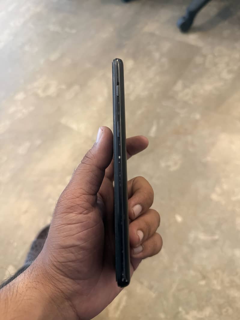 One Plus 6T 4
