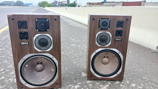 YAMAHA NS-690M LIKE JBL BOSE KLIPSCH DENON MARANTZ ONKYO KEF INTEGRA