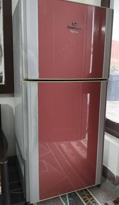 Dawlance Fridge New Condition